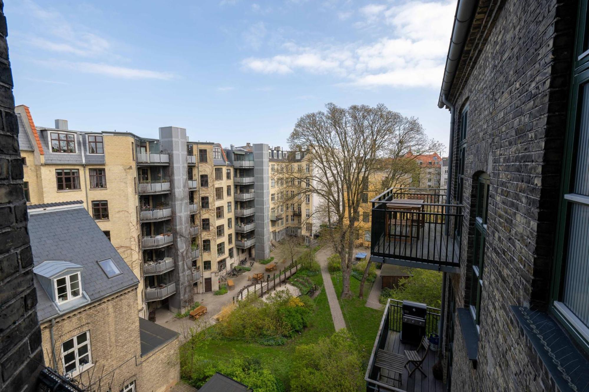 3 Bedroom In Lovely Area Apartamento *